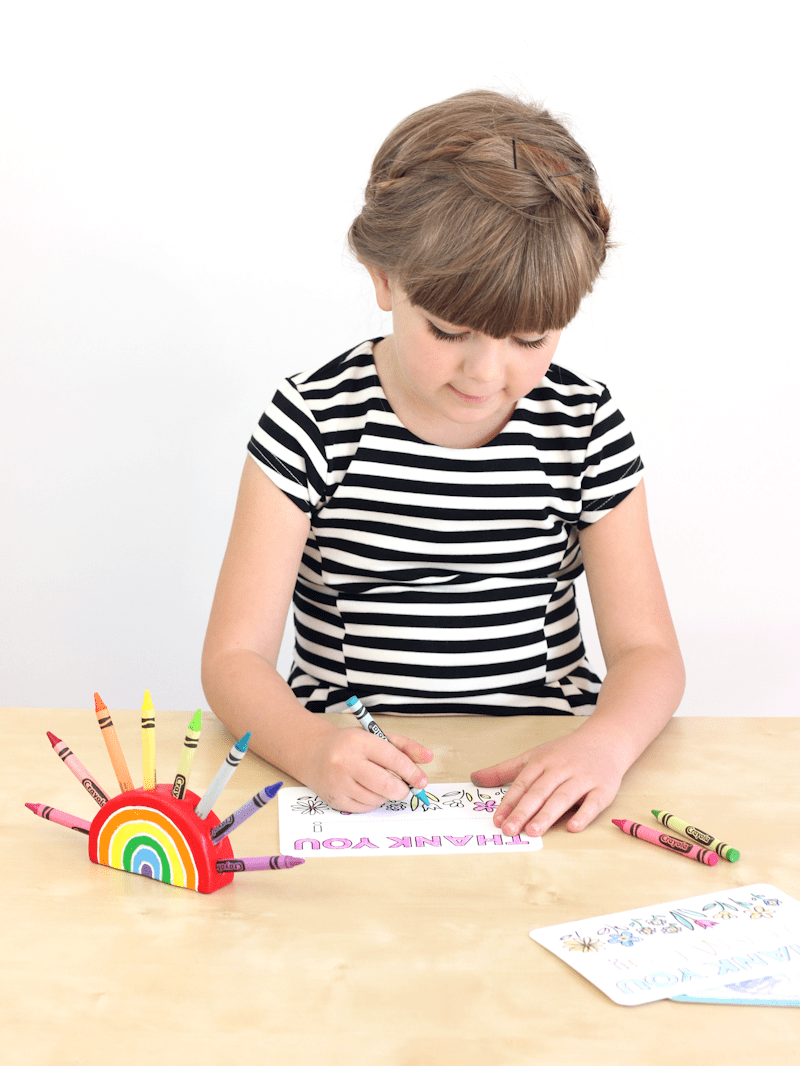 DIY Rainbow Crayon Holder Tutorial