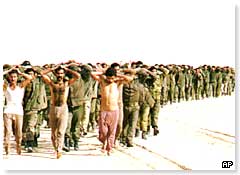 Allied troops march Iraqi prisoners of war