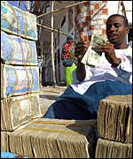 A money changer with the Somaliland currency