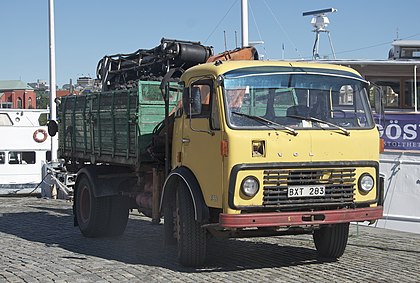 Volvo F85 camion 420px-Volvo_F86