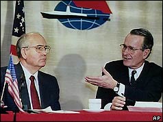 Mikhail Gorbachev and George Bush 
