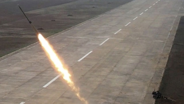 北韩进行新型放射炮炮弹试射