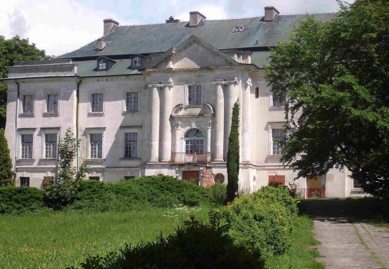 Palača u Walbuschu, na čijoj se teritoriji nalazio logor Dahlwitz bataljona.